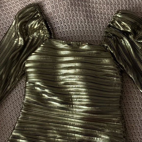 Loveshackfancy brand, new gold, mini dress, beautiful! - Picture 4 of 4